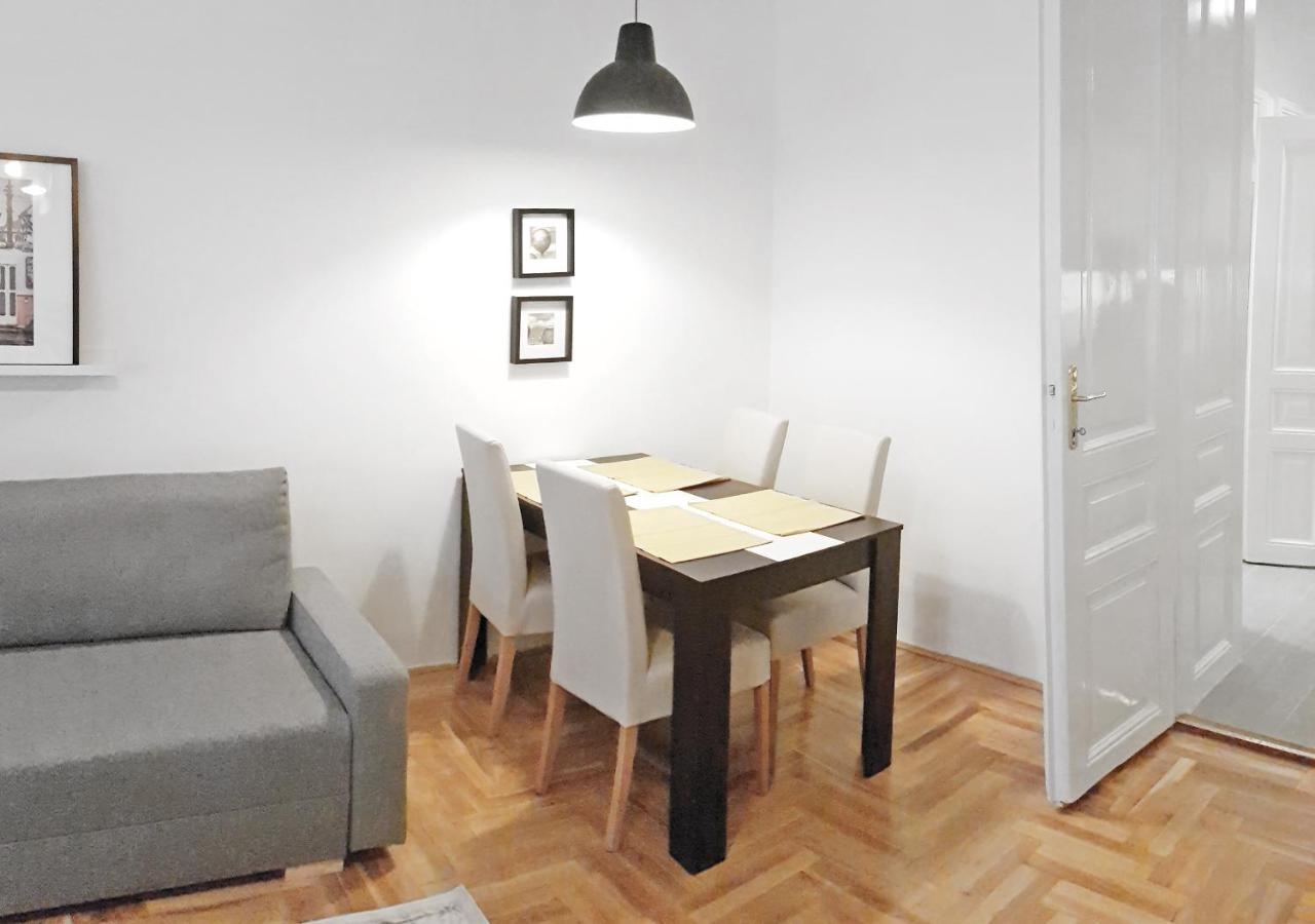 Luxury New Apartment With Gallery At Dob Street Nearby Gozsdu Court ブダペスト エクステリア 写真