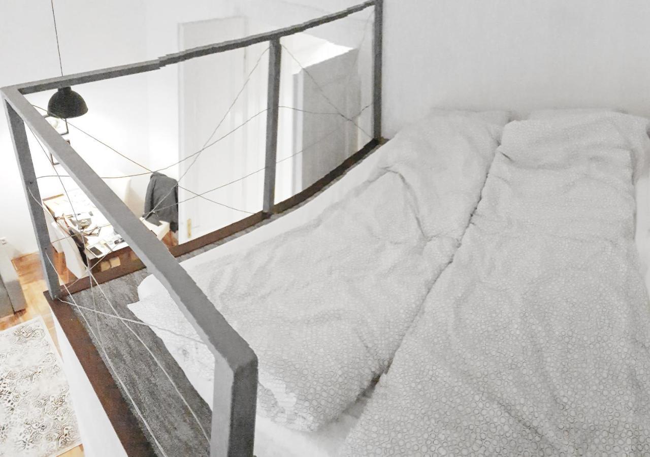 Luxury New Apartment With Gallery At Dob Street Nearby Gozsdu Court ブダペスト エクステリア 写真